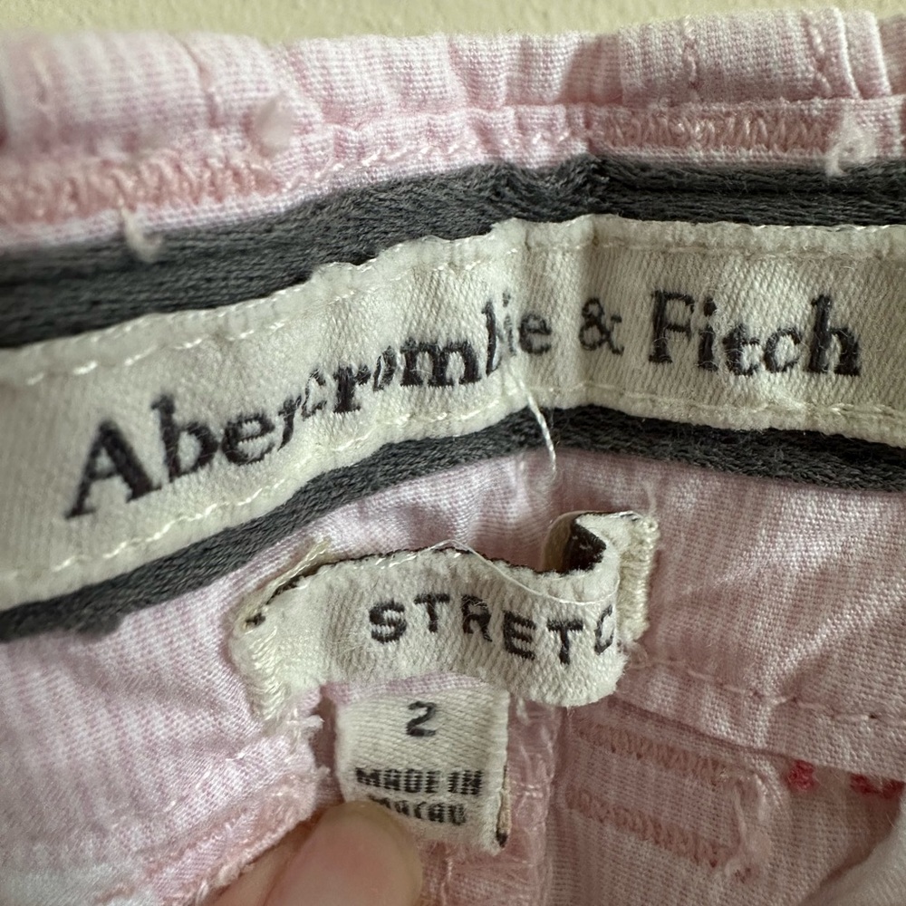 A&F Logo Shorts - Picture 3 of 4
